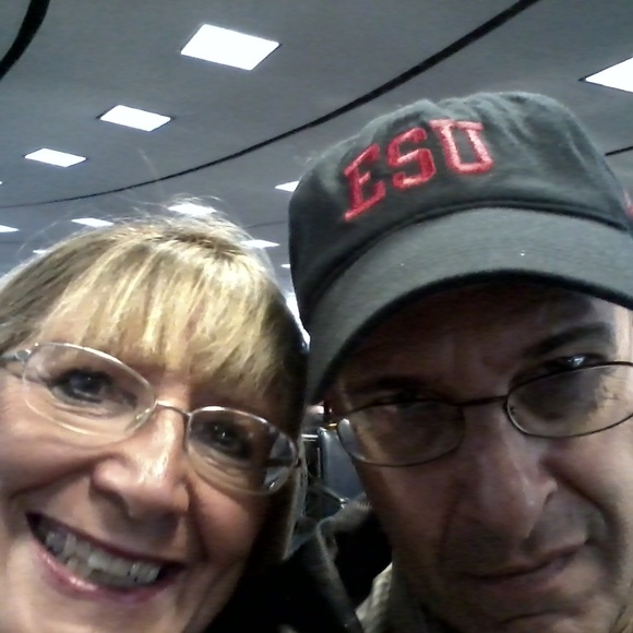 Meet your Posher, Peter - Picture 1 of 1